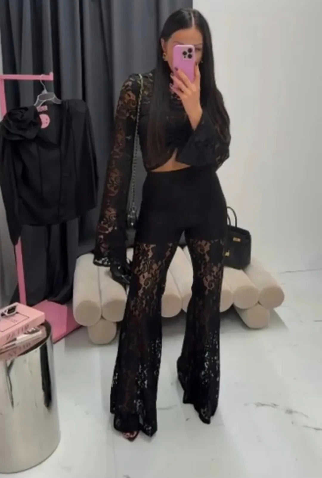 Spitzenbluse mit Rollkragen -kurz