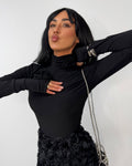 Rollkragenshirt mit Rose Applikation- Schwarz